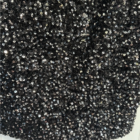 GAP Sequin Skirt Size Medium - Picture 5 of 6